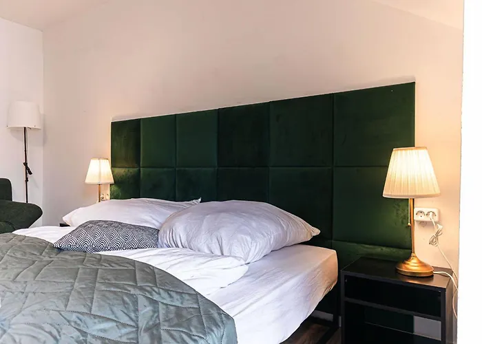 Beautiful 2br Apt, Near U6 Station Am Schoepfwerk * וינה
